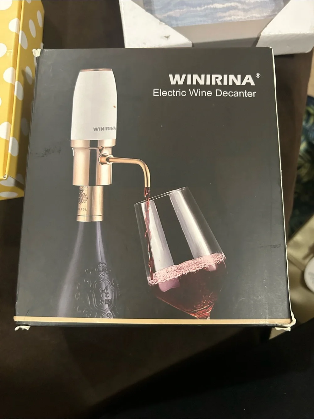 Electric Wine Decanter - White and Gold